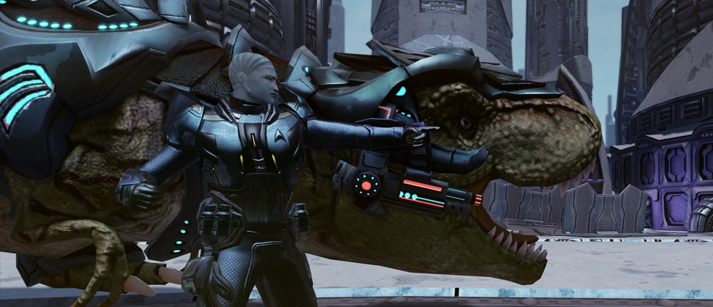 A Bolian Starfleet officer and their new pet Voth in Star Trek Online